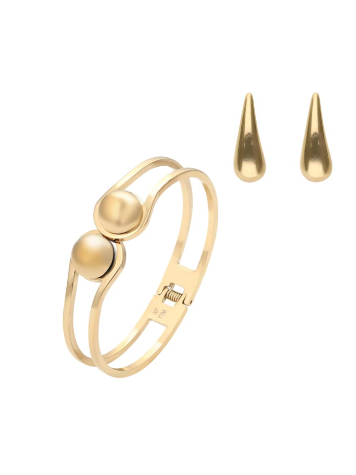 Women Jewelry Set in gold
