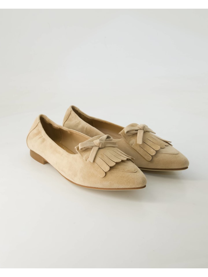 Ballerinas in Beige