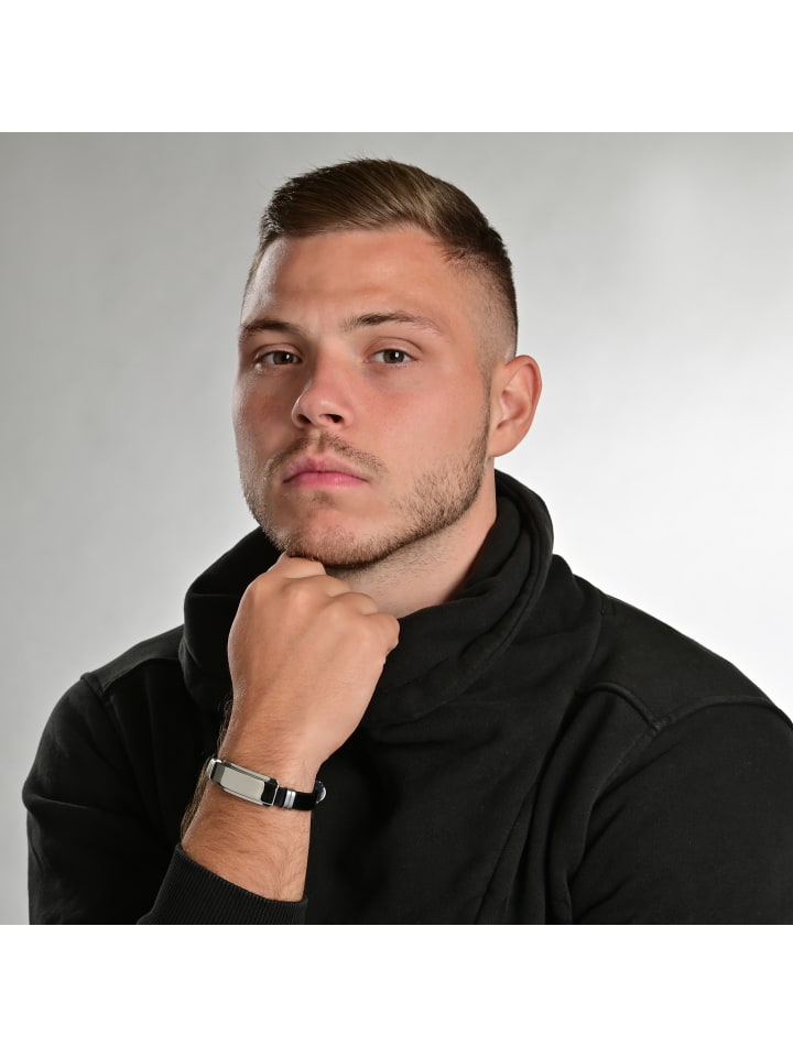 Herren Armband aus Leder 21 cm in schwarz