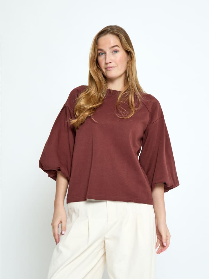 T-Shirt in Andorra Red