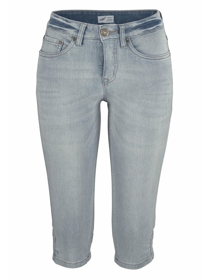 Caprijeans in blue bleached