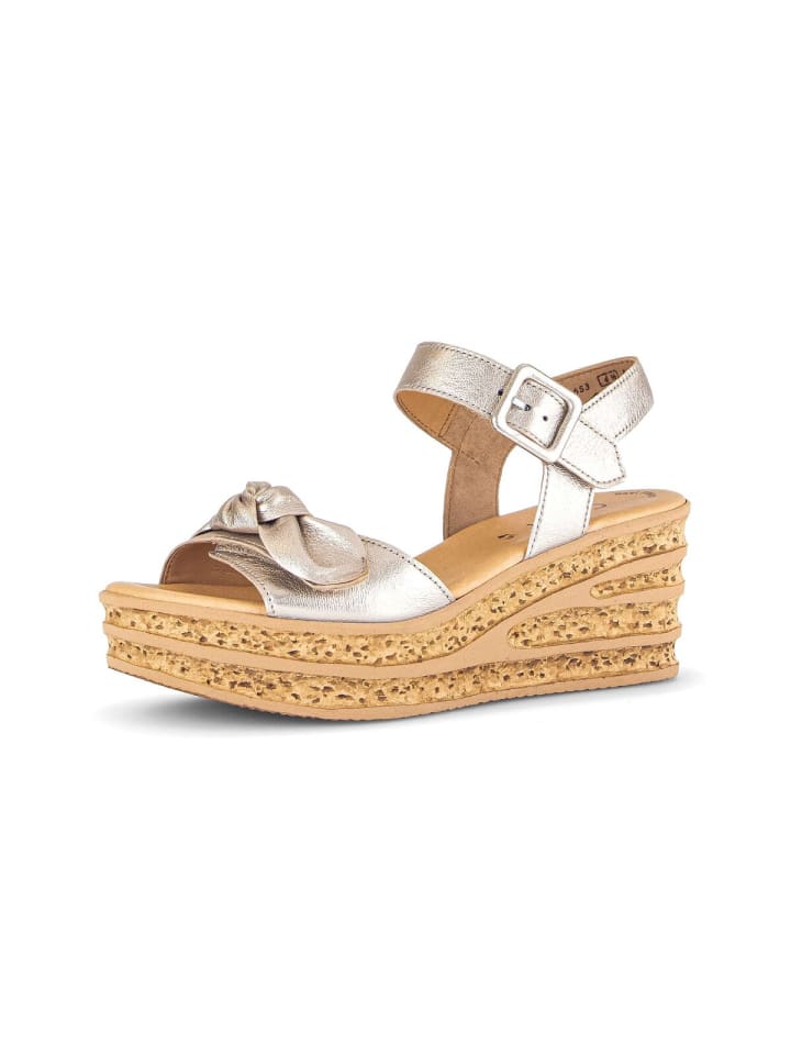 Keilsandaletten in gold