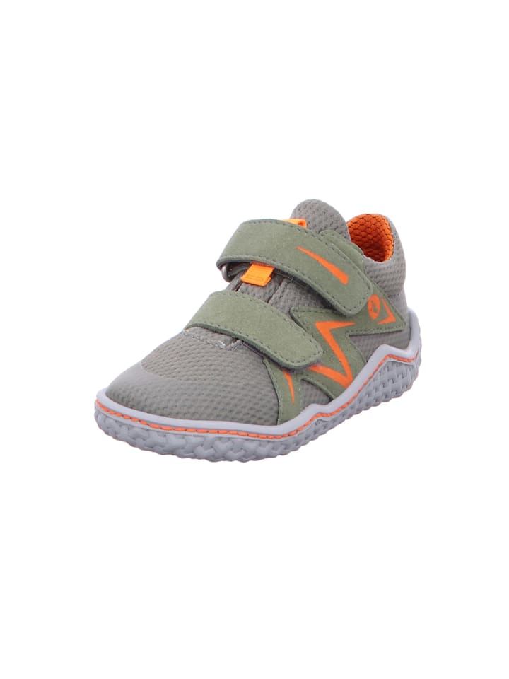 Sneaker in grün