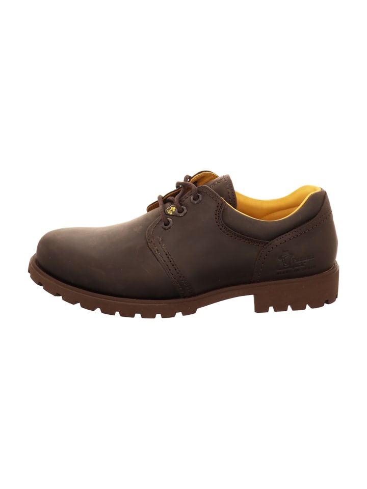 Klassische Schnürschuhe in Braun