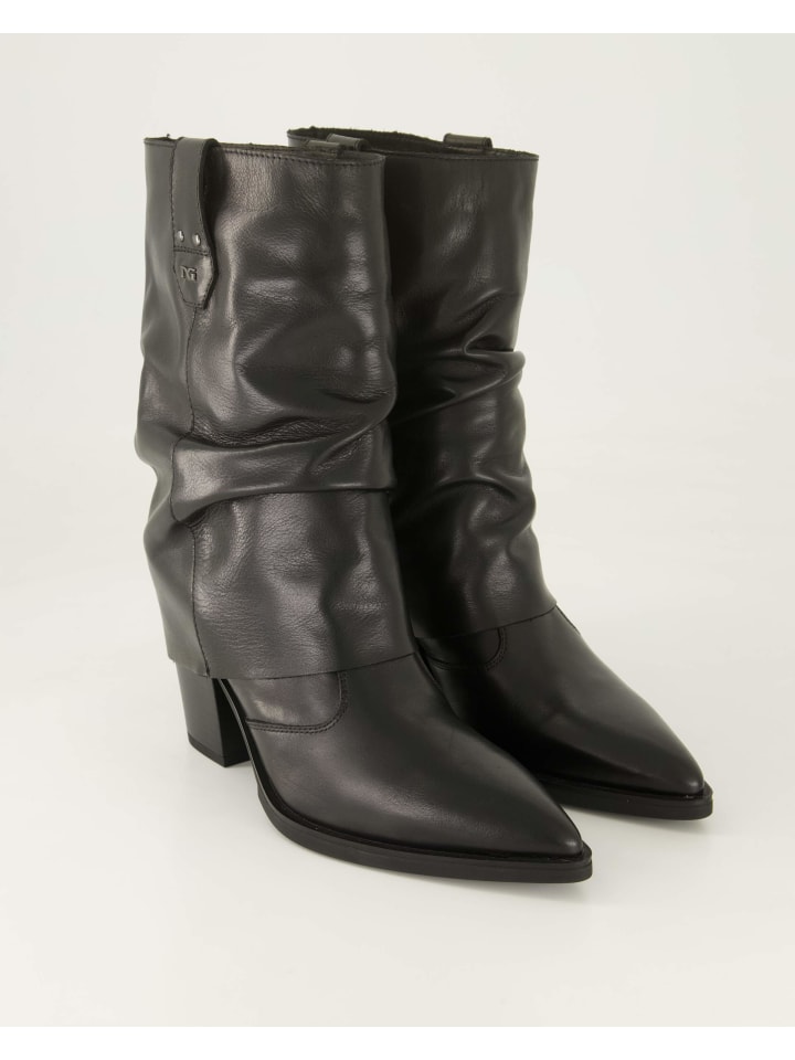 Klassische Stiefel in Schwarz