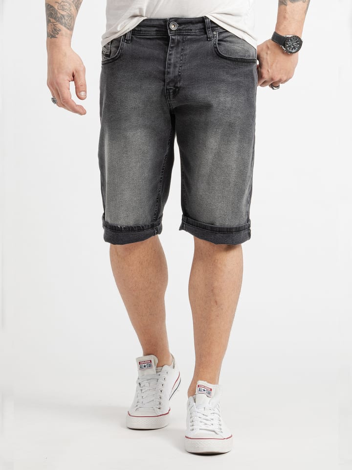 Shorts in Dunkelgrau