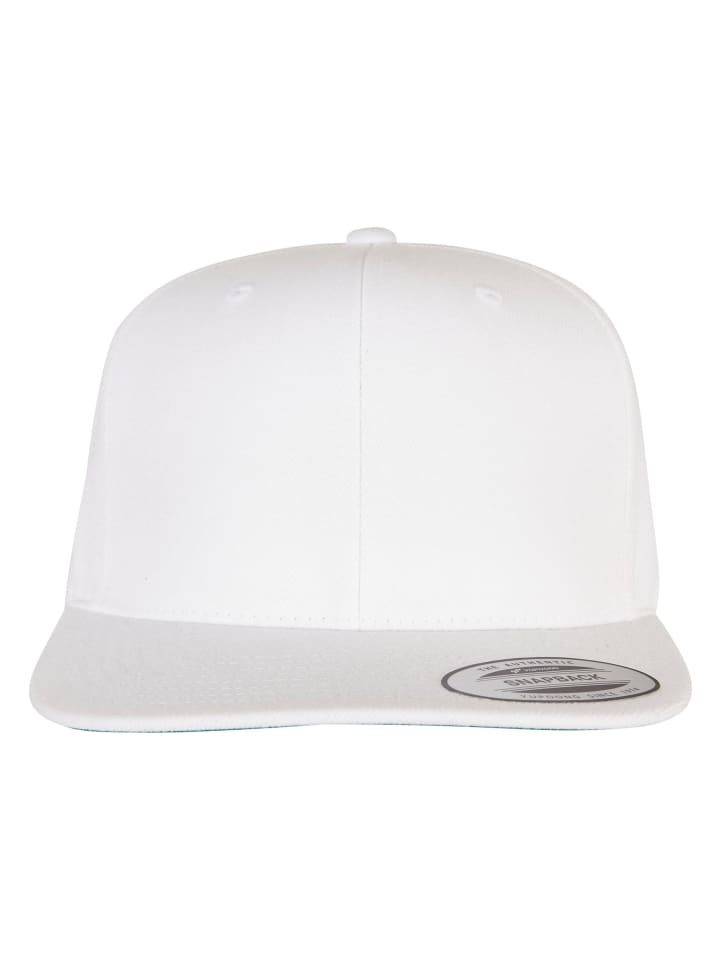 Snapback in white
