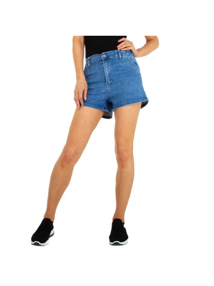 Shorts in Blau