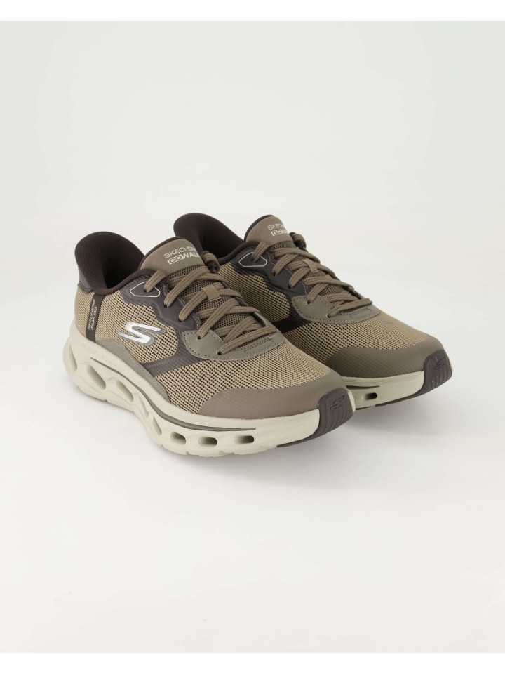 Slip On Sneaker in Braun