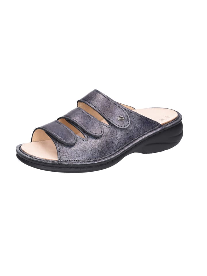 Schnürschuh in silber