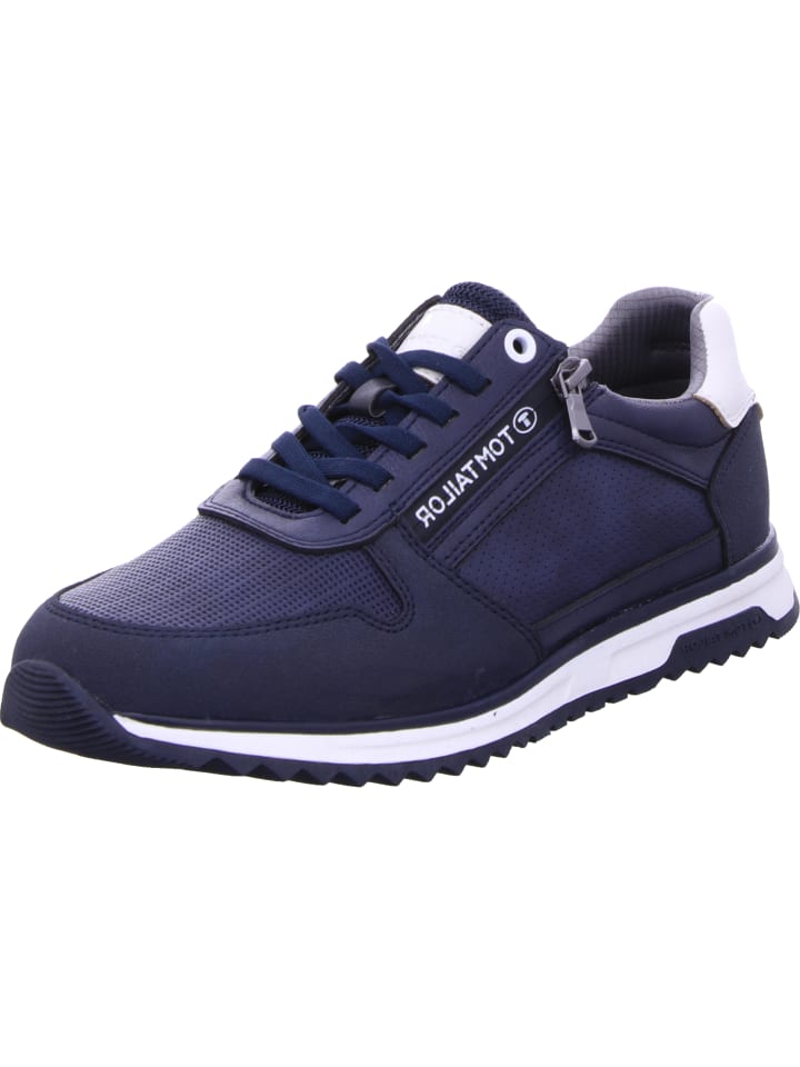 Sneaker in blau