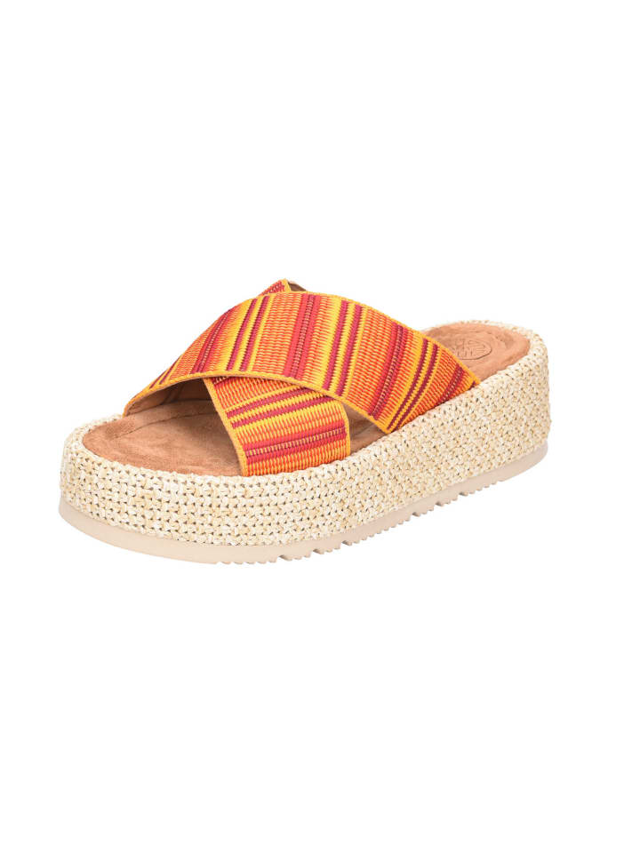 Schnürschuh in bunt