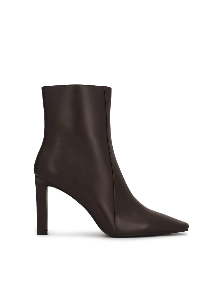 Boots in Dunkelbraun
