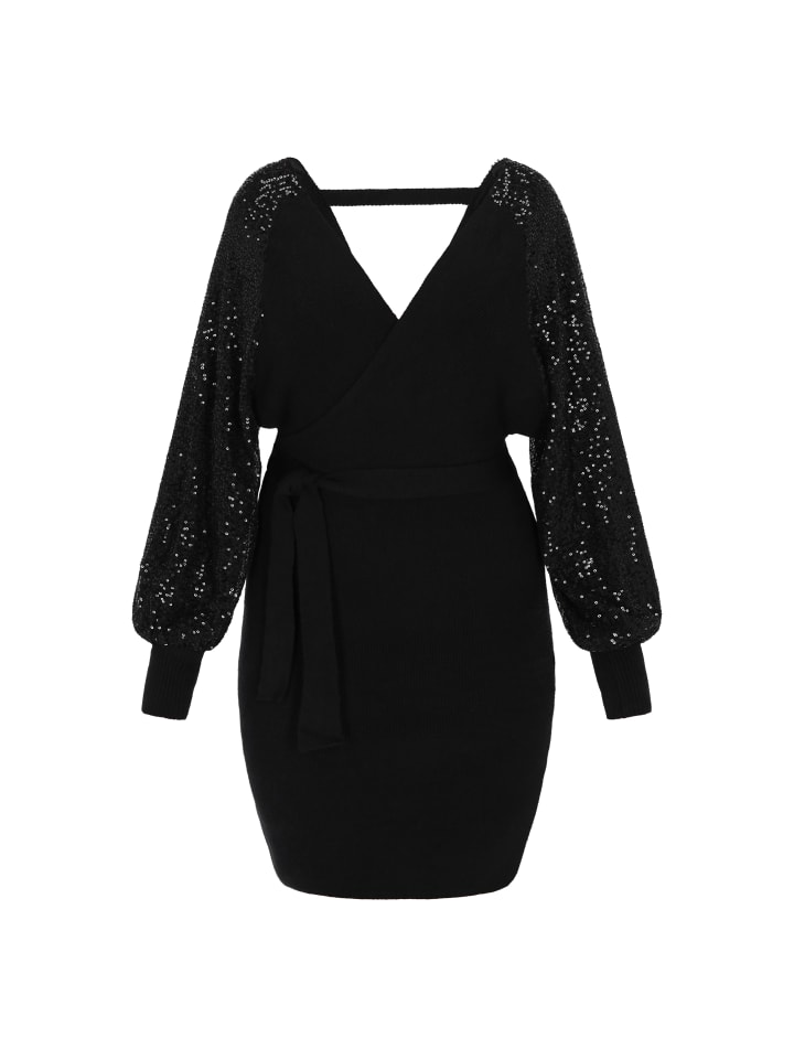 Women Dress in black
