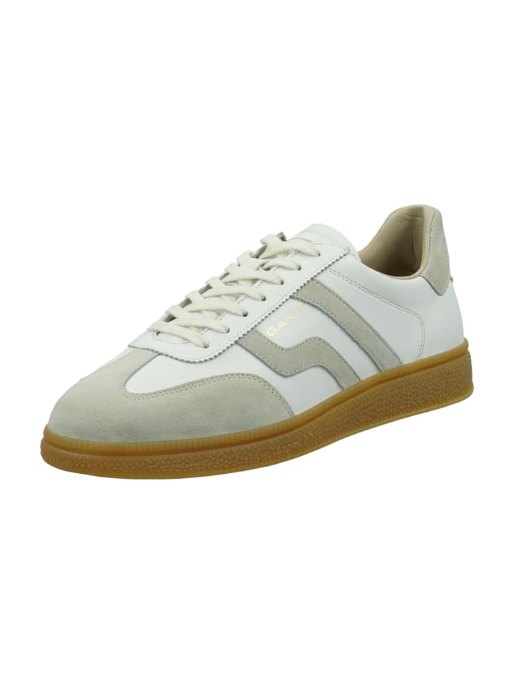 Sportliche Schnürschuhe in Weiß