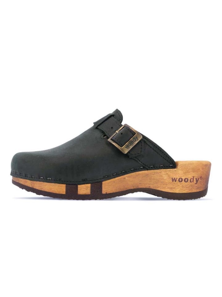 Schnürschuh in schwarz