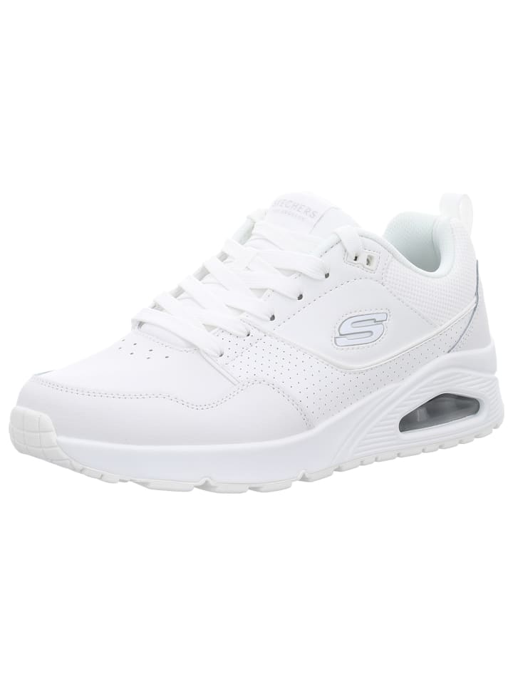 Sneaker in weiß