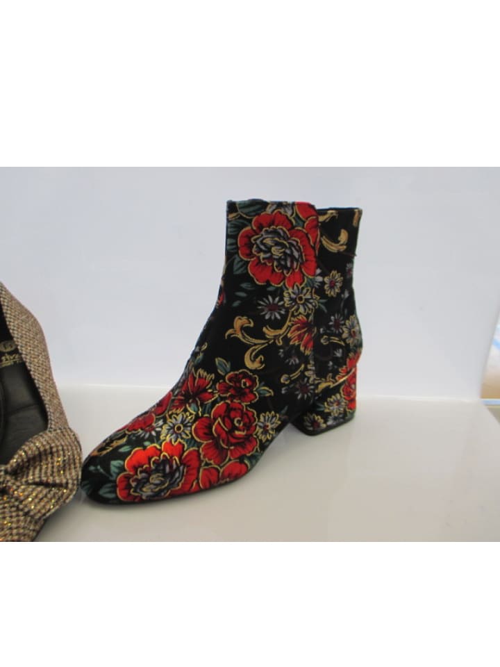 Stiefelette  in Beige
