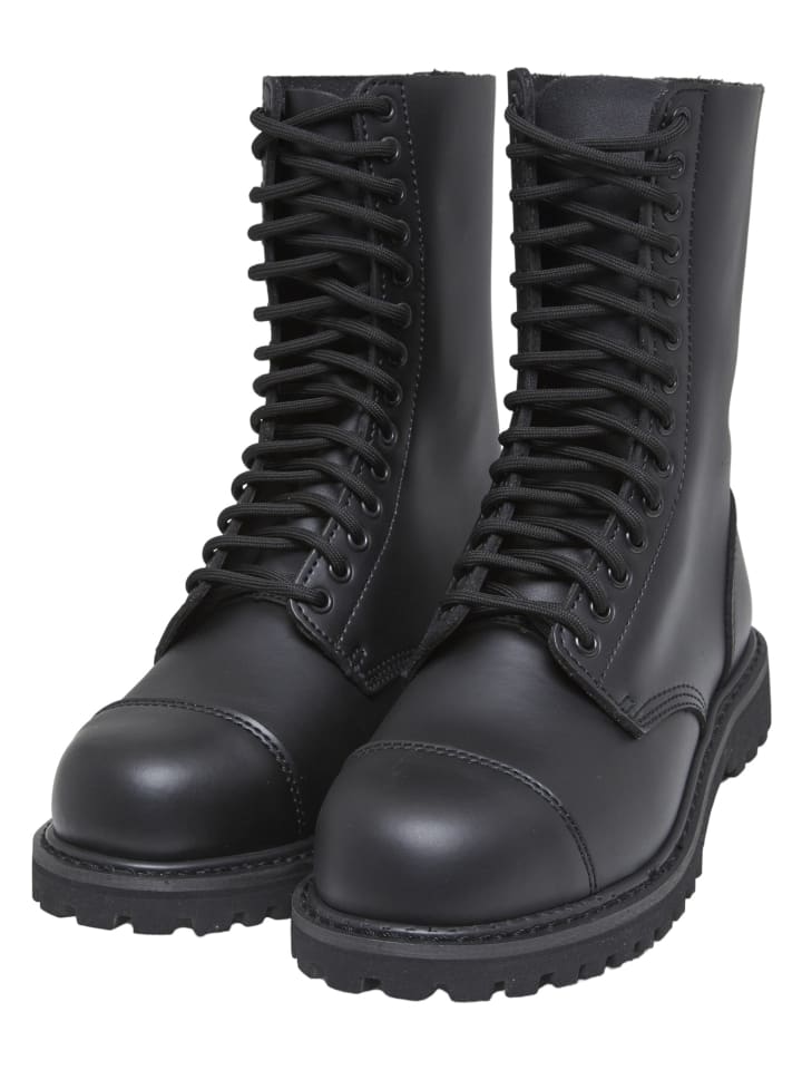 Outdoor in black