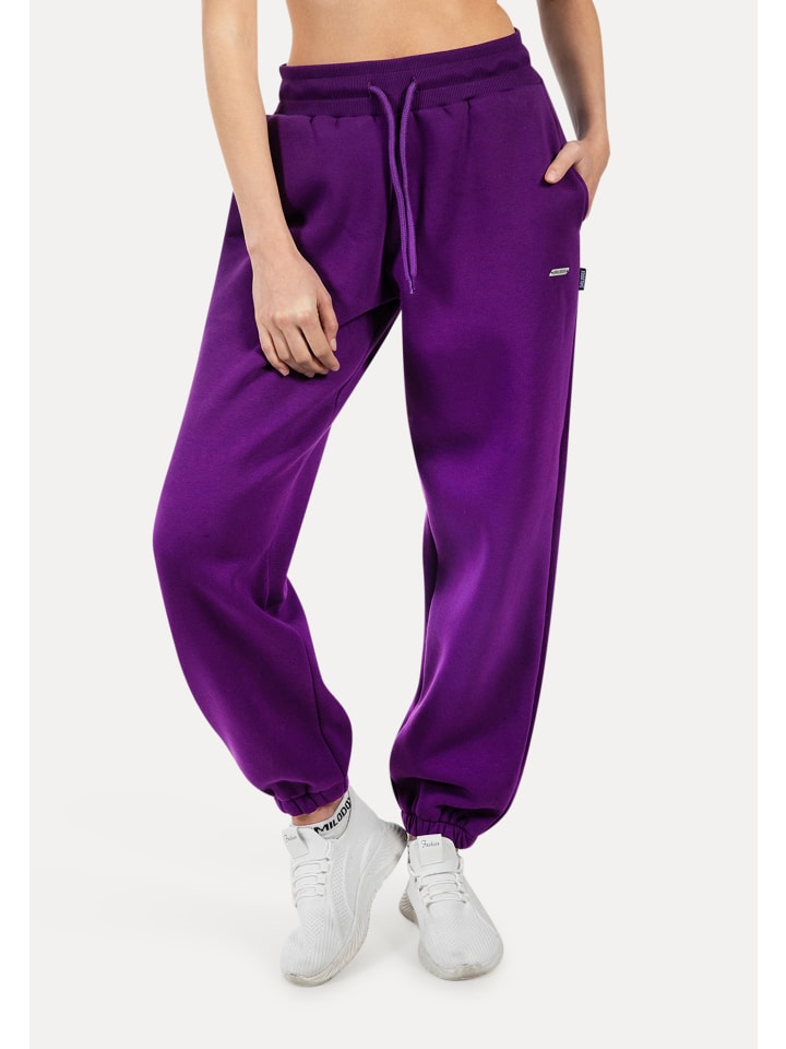 Jogginghose Lyanna in Lila