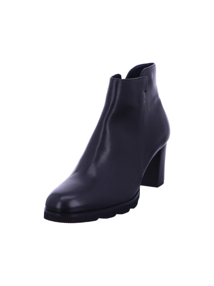 Stiefel in schwarz