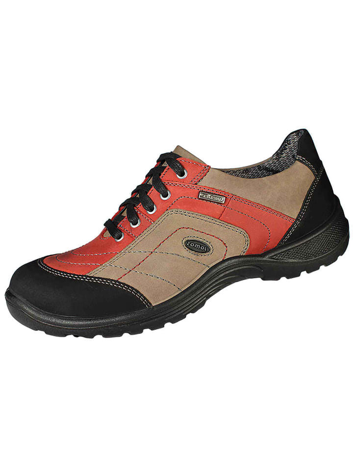 Halbschuhe in Schwarz
