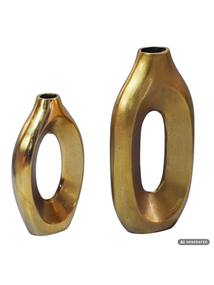 Vase in Gold / Aluminium / 21x8x40
