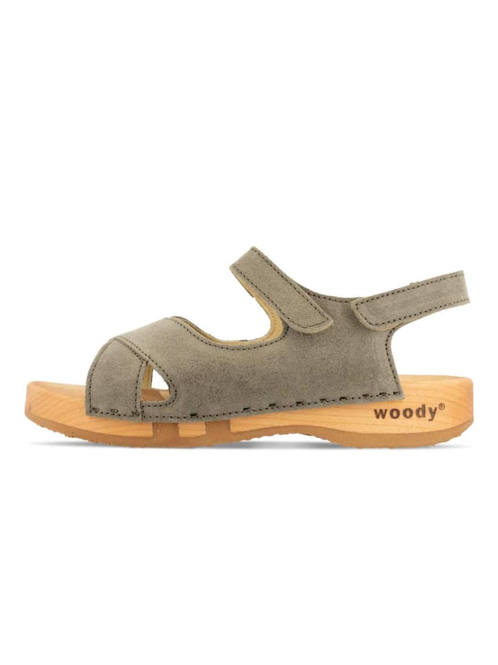 Schnürschuh in creme