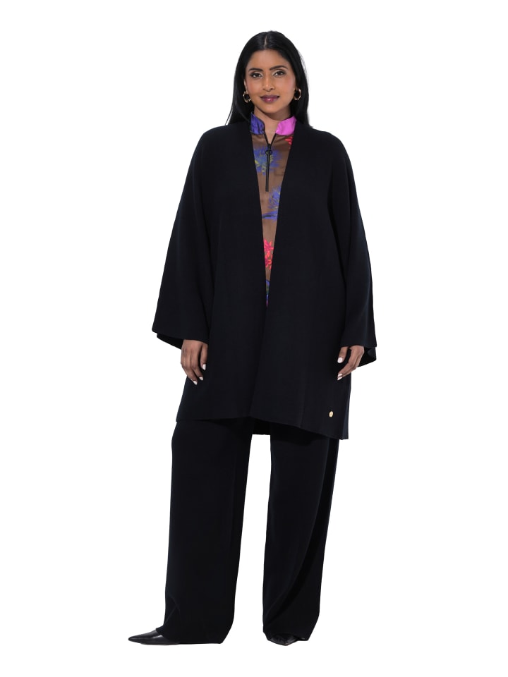 Strickjacke in schwarz