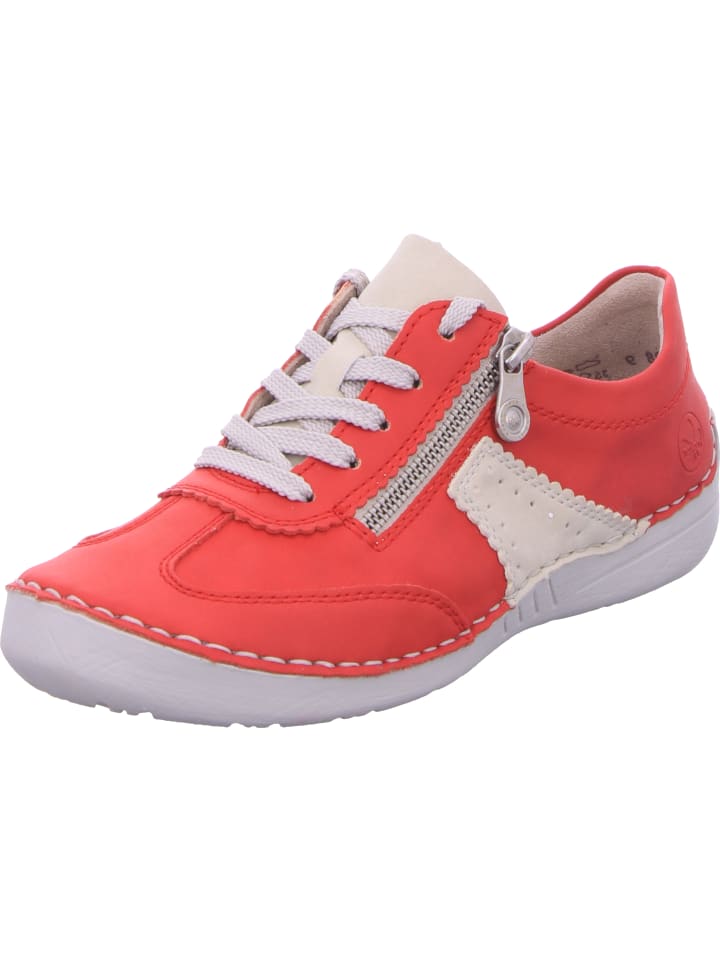 Sneaker in rot