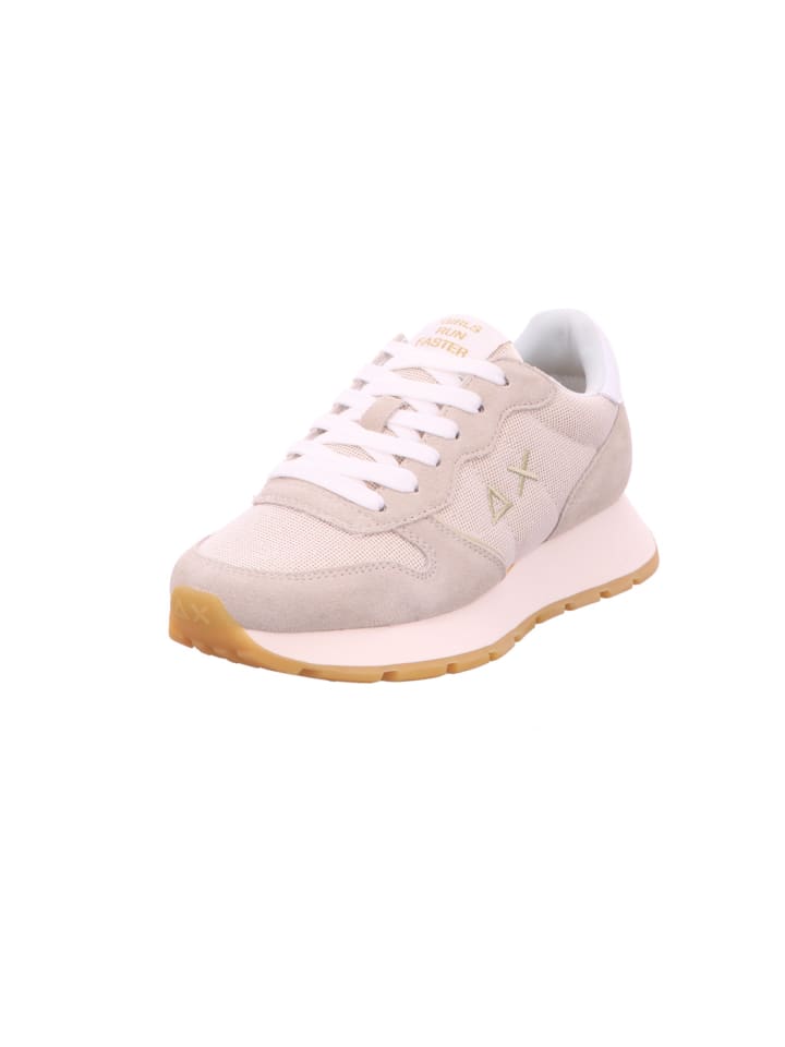 Schnürschuh in gold