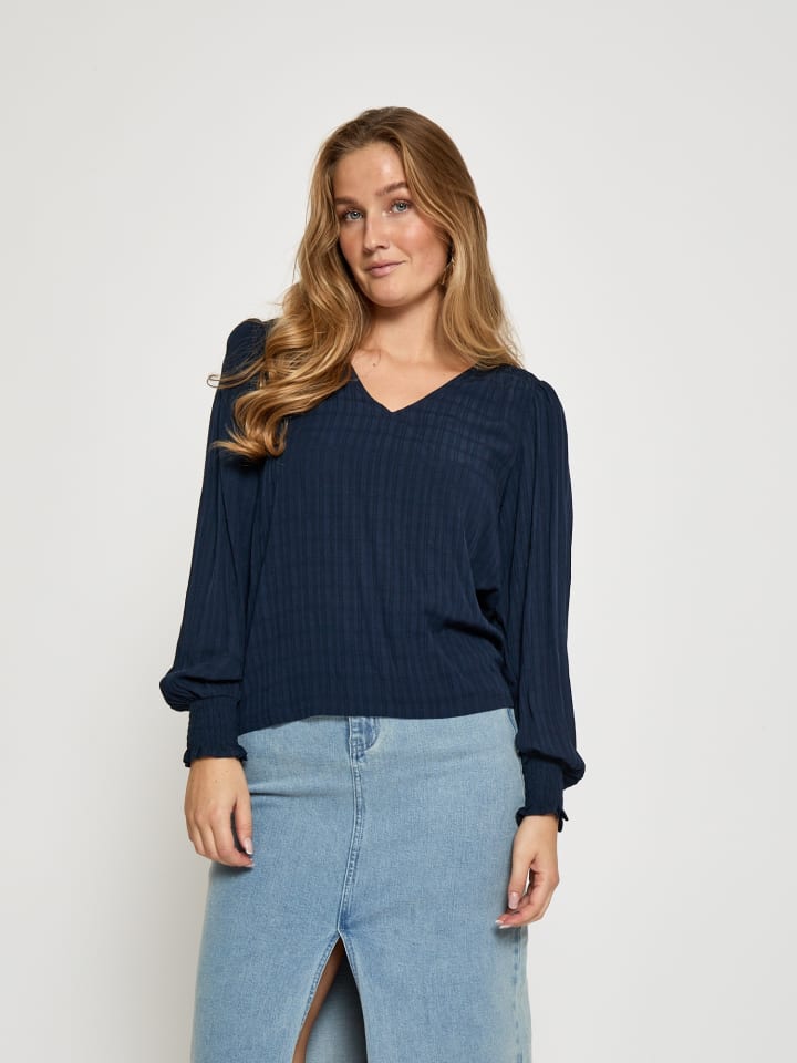 Bluse in Sky Captain