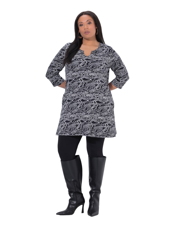 Longshirt in schwarz