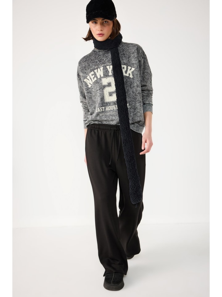 Sweatshirt im Mehrfarbig