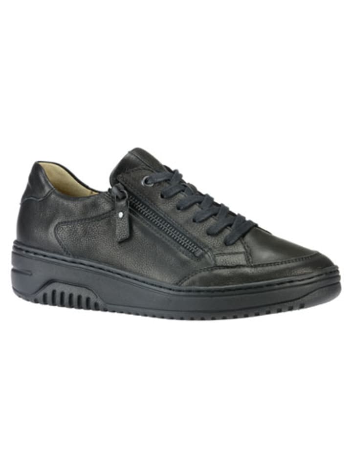 Schnürschuh in schwarz
