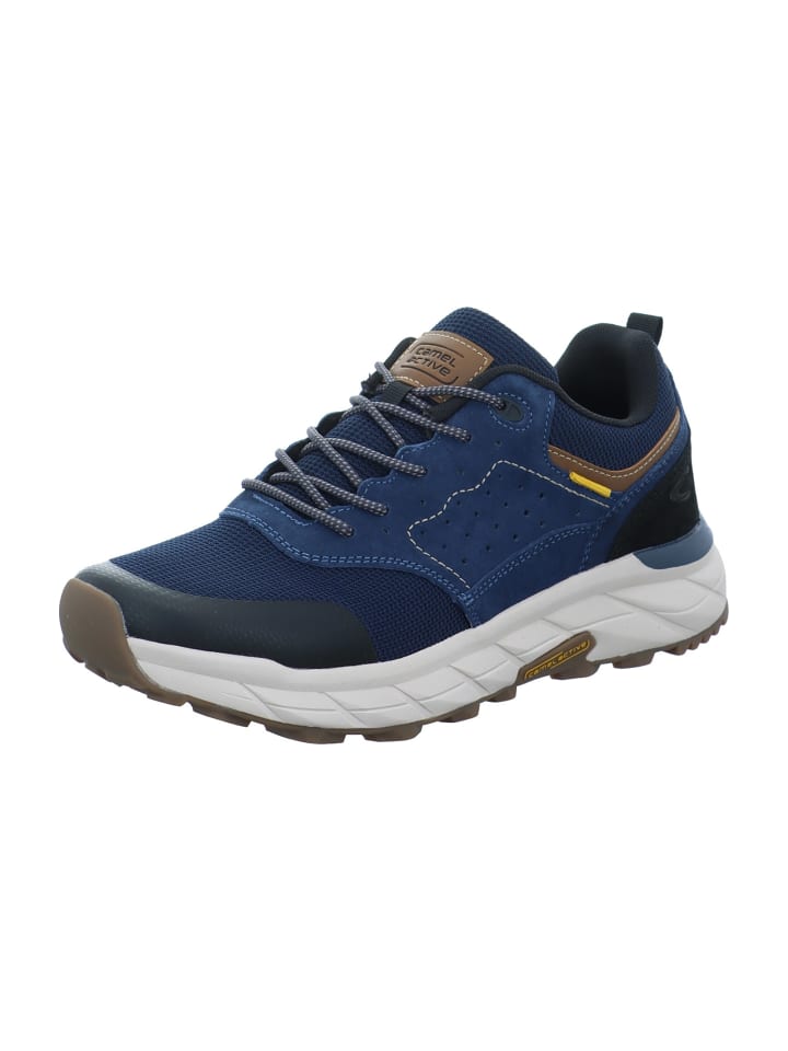 Sportliche Schnürschuhe in Beige
