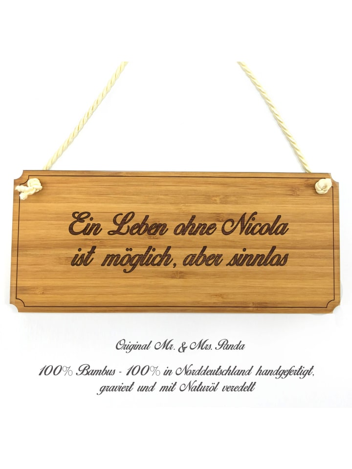 Wegweiser Nicola mit Spruch in Keine Angabe