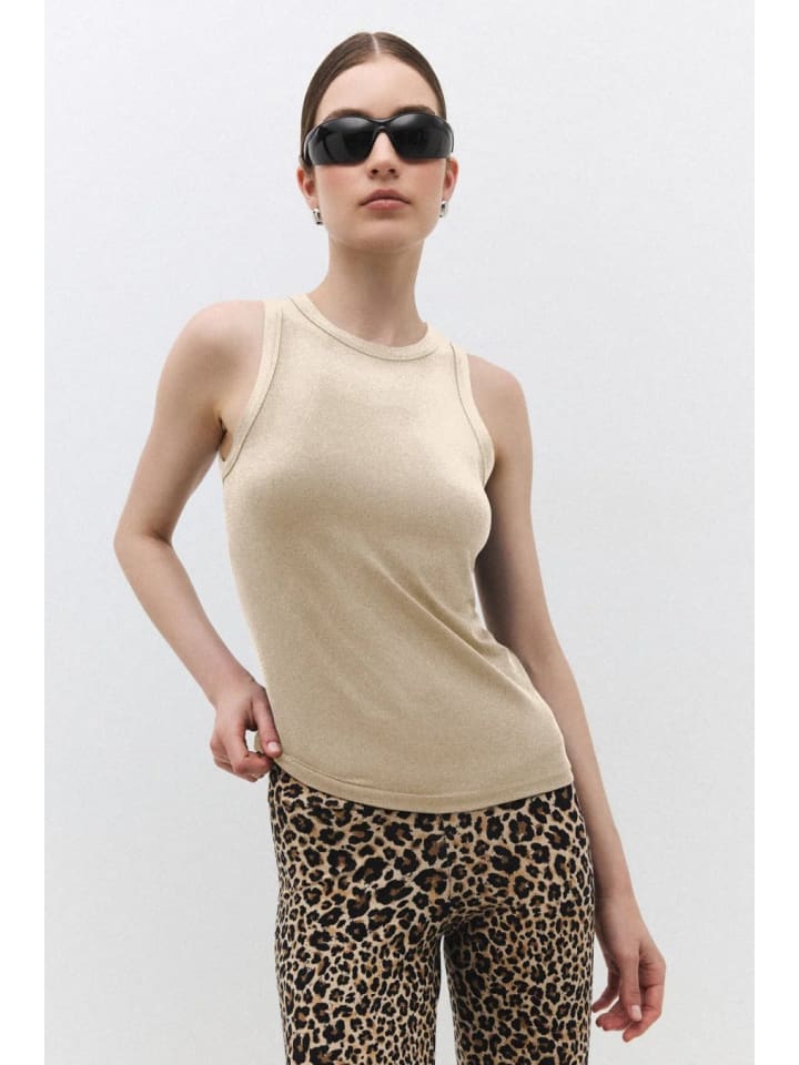 Blouse in Beige