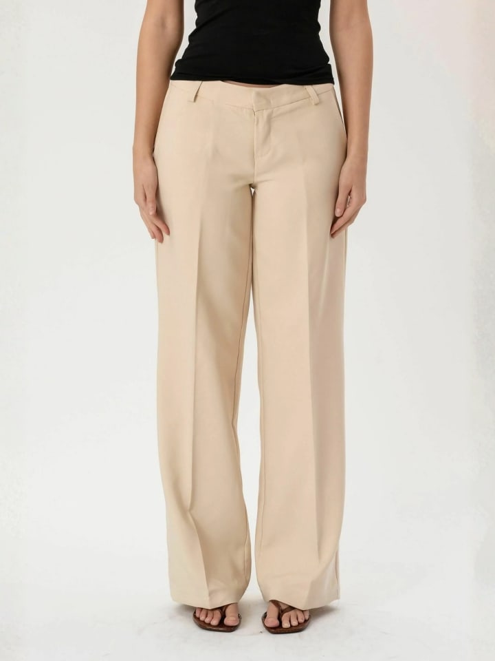 Hosen Low in Beige