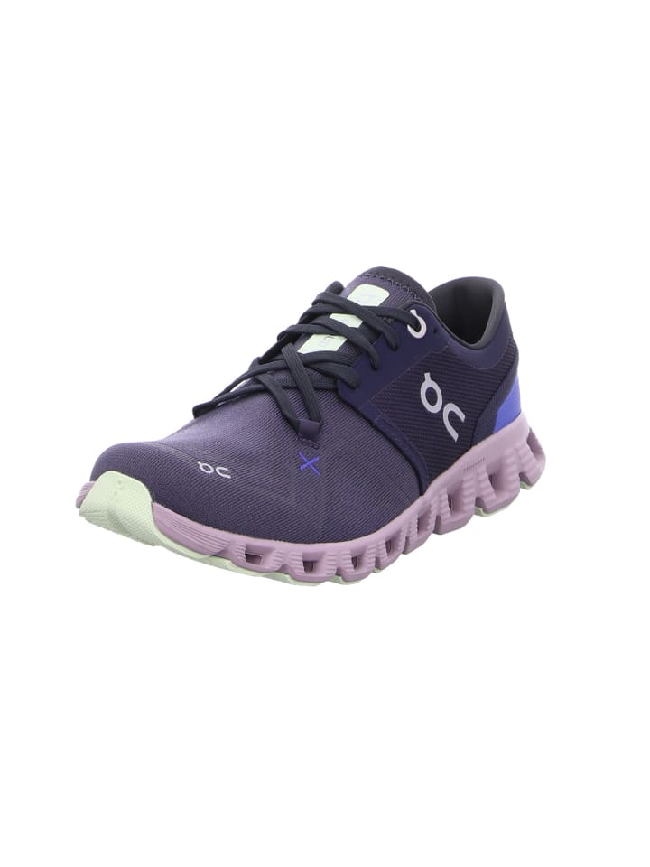 Schnürschuh in blau