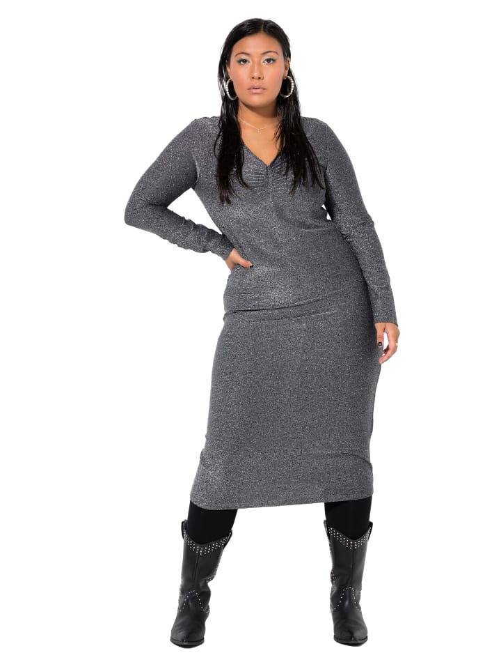 Midikleid in schwarz