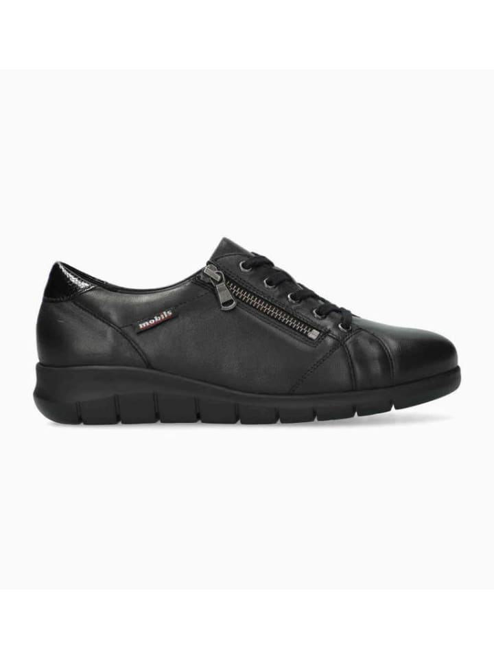 Schnürschuh in schwarz