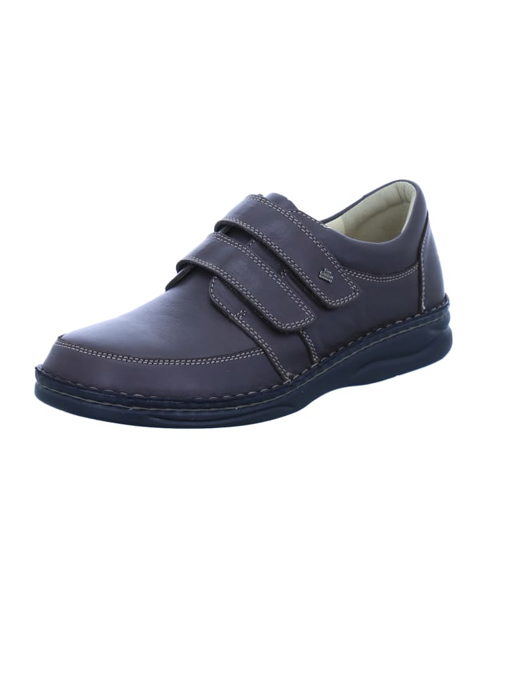Schnürschuh in braun