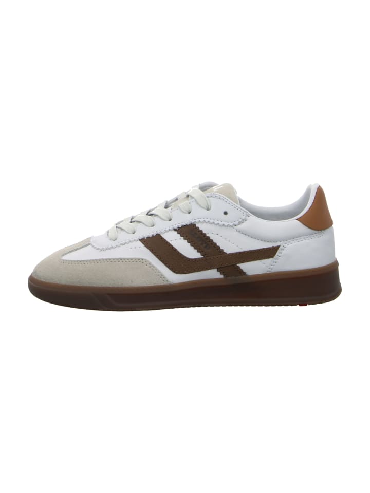Sportliche Schnürschuhe in Weiß