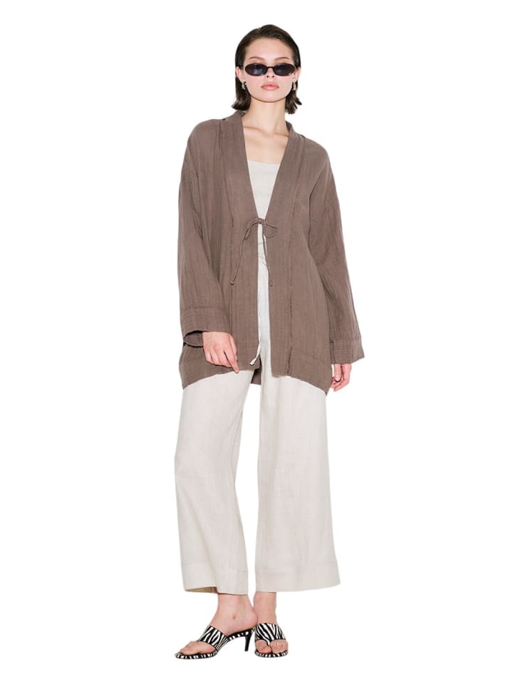 Blouse in Grau