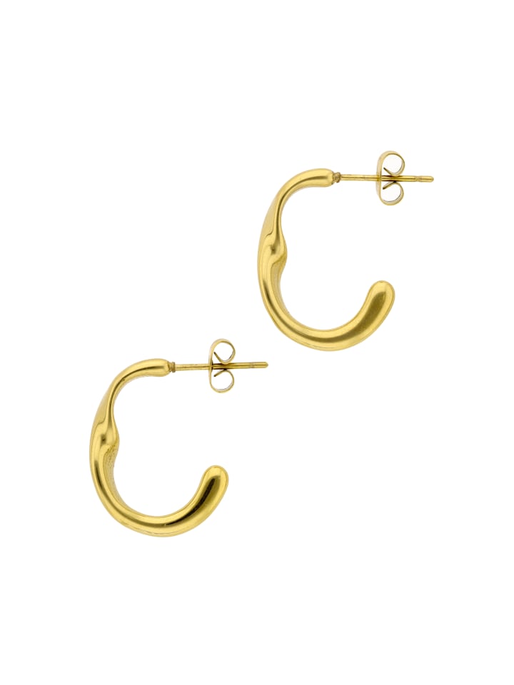 Women Stud Earrings in Gold