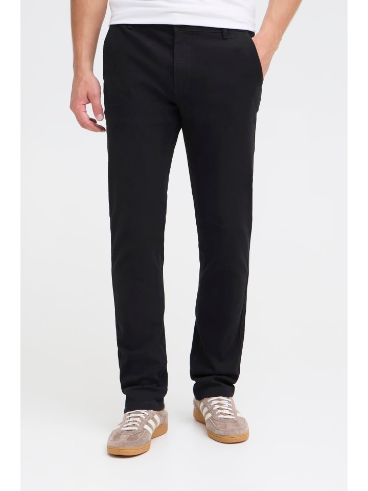 Chinohose BHStino in Schwarz