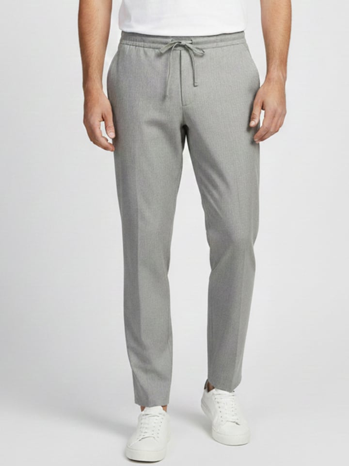 Chinohose in Grau