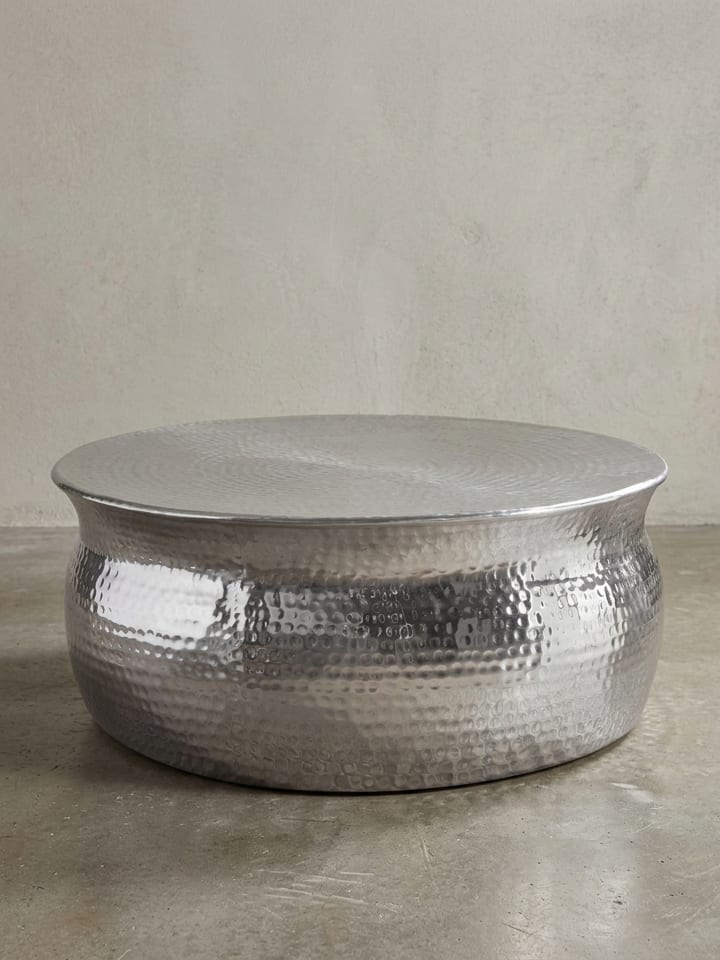 Orient Couchtisch handgefertigt, Hammerschlag-Aluminium, großzügig in Silber
