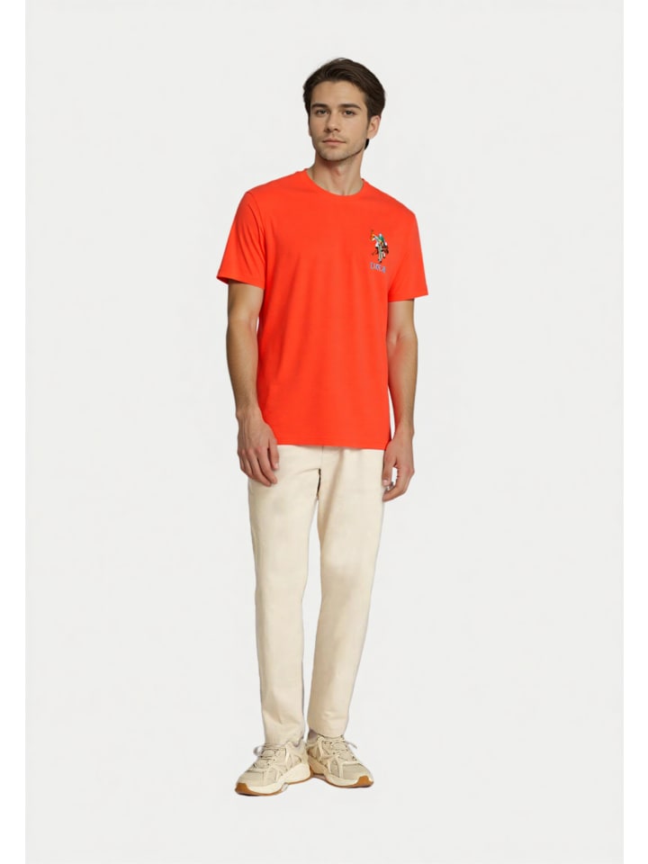 T-Shirt in rot